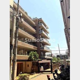 自由が丘駅より徒歩3分 5階 築24年10ヶ月の賃貸物件