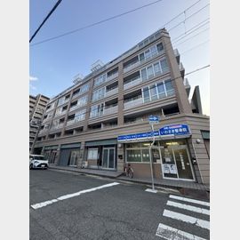 神戸駅より徒歩10分 3階 築28年8ヶ月の賃貸物件