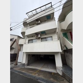 大倉山駅より徒歩7分 4階 築36年の賃貸物件