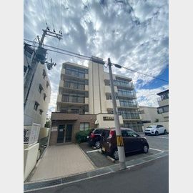 大栄・ラメール 4階 築28年10ヶ月の賃貸物件