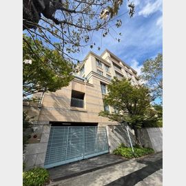 住吉駅より徒歩6分 3階 築29年10ヶ月の賃貸物件