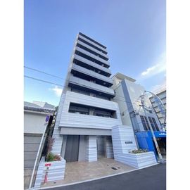 なんば駅より徒歩7分 6階 築2年10ヶ月の賃貸物件