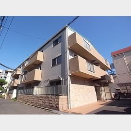 灘駅より徒歩5分 1階 築13年の賃貸物件