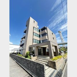 新在家駅より徒歩13分 1階 築29年の賃貸物件