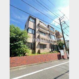 駒沢大学駅より徒歩15分 1階 築36年の賃貸物件