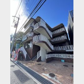 ウィズ富松２番館 3階 築38年9ヶ月の賃貸物件