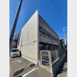 レオパレスクレイノ初島 3階 築9年8ヶ月の賃貸物件