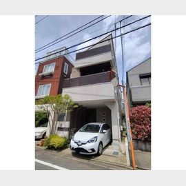 駒沢大学駅より徒歩9分 築19年9ヶ月 3階建の賃貸物件