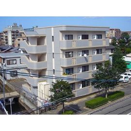 竹下駅より徒歩3分 4階 築37年2ヶ月の賃貸物件