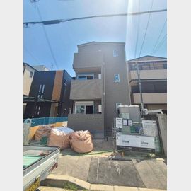 武庫川駅より徒歩7分 新築 3階建の賃貸物件