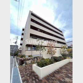 芦屋駅より徒歩10分 4階 築4年11ヶ月の賃貸物件
