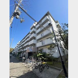 武庫川駅より徒歩10分 1階 築32年11ヶ月の賃貸物件