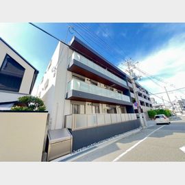 甲子園口駅より徒歩7分 築3年2ヶ月 3階建の賃貸物件