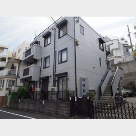 駒場東大前駅より徒歩7分 1階 築24年5ヶ月の賃貸物件