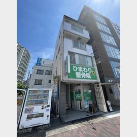 サンモール丸藤 3階 築28年の賃貸物件