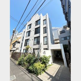 南新宿駅より徒歩6分 2階 築11年5ヶ月の賃貸物件