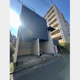 箱崎駅より徒歩5分 2階 築17年11ヶ月の賃貸物件