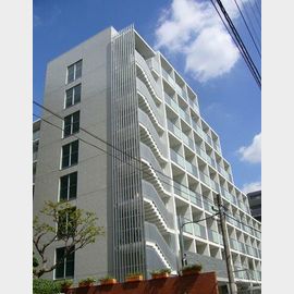 参宮橋駅より徒歩7分 3階 築18年10ヶ月の賃貸物件