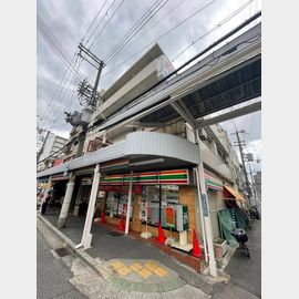 三ノ宮駅より徒歩5分 3階 築38年の賃貸物件