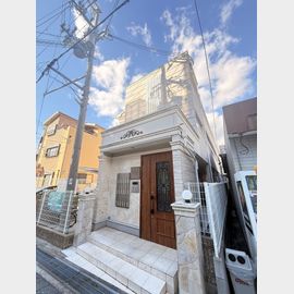 住吉駅より徒歩4分 1階 築11年7ヶ月の賃貸物件