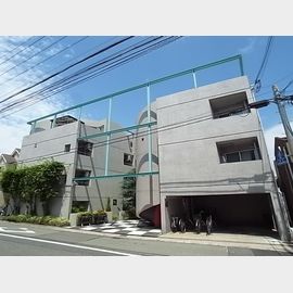 江坂駅より徒歩10分 3階 築35年11ヶ月の賃貸物件