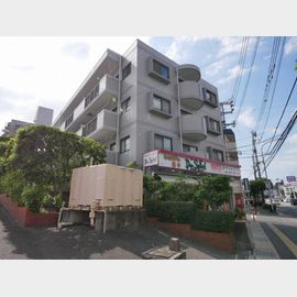 大橋駅より徒歩9分 4階 築31年9ヶ月の賃貸物件