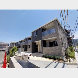 東花園駅より徒歩26分 1階 築4年10ヶ月の賃貸物件