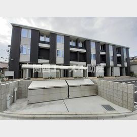 ビラカルロッタ 3階 築4年2ヶ月の賃貸物件