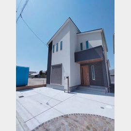 石切駅より徒歩18分 1階 築4年1ヶ月の賃貸物件