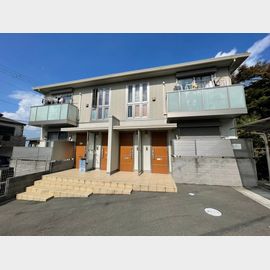 石切駅より徒歩11分 1階 築9年3ヶ月の賃貸物件