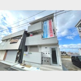 枚岡駅より徒歩1分 3階 築2年11ヶ月の賃貸物件