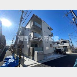 瓢箪山駅より徒歩10分 1階 築2年の賃貸物件