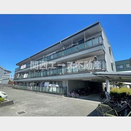 衣摺加美北駅より徒歩10分 1階 築28年10ヶ月の賃貸物件