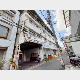 利川荘 2階 築60年3ヶ月の賃貸物件