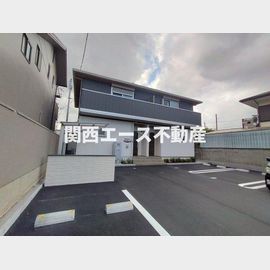 瓢箪山駅より徒歩21分 1階 築1年の賃貸物件