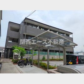 野崎駅より徒歩17分 1階 築14年の賃貸物件