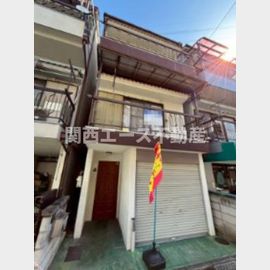 新石切駅より徒歩18分 1階 築40年の賃貸物件