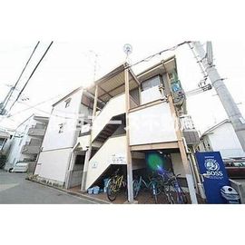 長瀬駅より徒歩5分 3階 築38年10ヶ月の賃貸物件