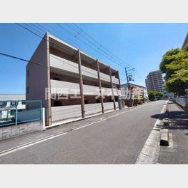 鴻池新田駅より徒歩15分 1階 築18年7ヶ月の賃貸物件