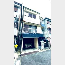 石切駅より徒歩31分 築38年7ヶ月 3階建の賃貸物件