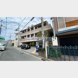 ロンモンターニュ小阪 3階 築26年10ヶ月の賃貸物件