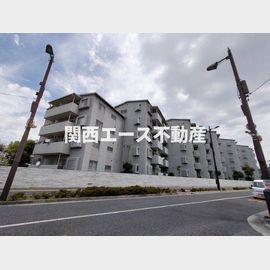 四条畷駅より徒歩13分 2階 築41年1ヶ月の賃貸物件