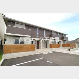 河内山本駅より徒歩15分 築6年8ヶ月 2階建の賃貸物件