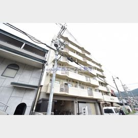 瓢箪山駅より徒歩10分 4階 築36年8ヶ月の賃貸物件