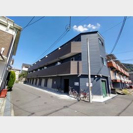 野崎駅より徒歩24分 3階 築11年1ヶ月の賃貸物件