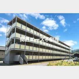 本黒田駅より徒歩105分 築57年5ヶ月 4階建の賃貸物件