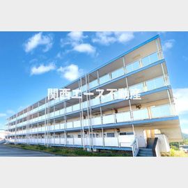 那智駅より徒歩13分 築59年4ヶ月 4階建の賃貸物件