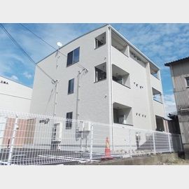 ソリッソ三条 1階 築9年2ヶ月の賃貸物件