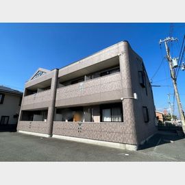 飾磨駅より徒歩15分 築24年5ヶ月 2階建の賃貸物件