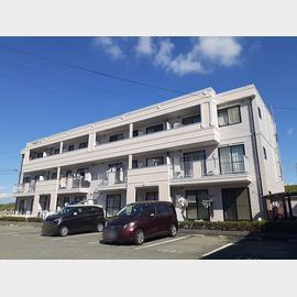 土山駅より徒歩25分 築27年8ヶ月 3階建の賃貸物件